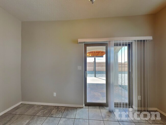 Foto del edificio - 7033 Mountain Hawk Loop NE