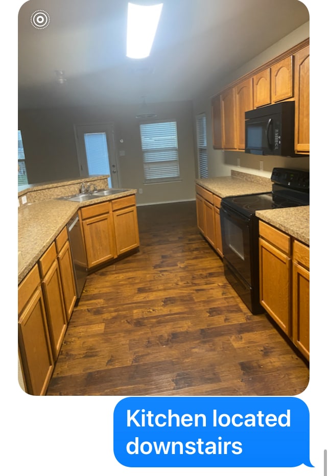 Open Kitchen - 2029 Kingsbridge Dr