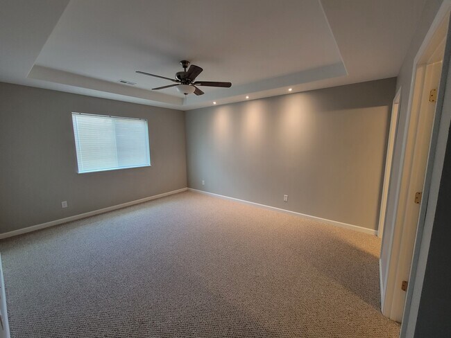 Master bedroom - 7330 Chucks Way