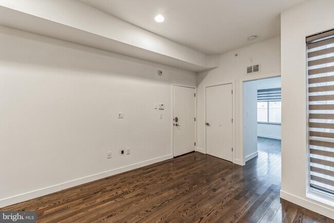 Building Photo - 1603 N Marshall St