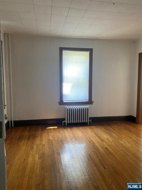 Foto del edificio - 140 Phelps Ave