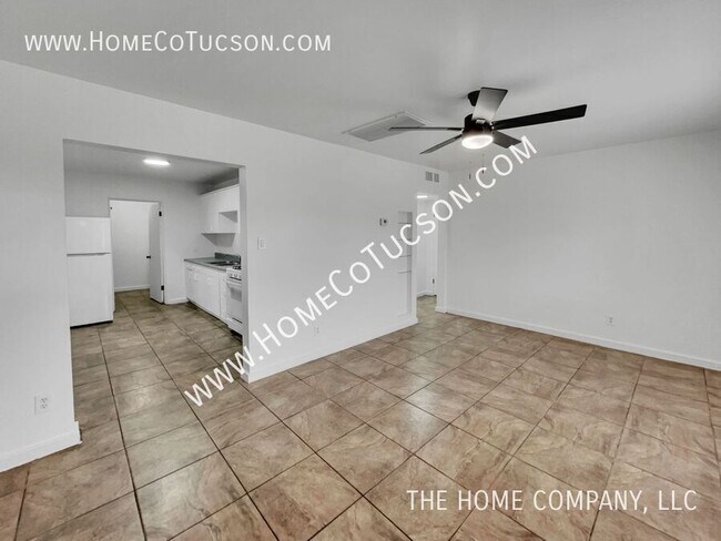 Building Photo - 2027 S.MIRAMONTE STRAVANUE-