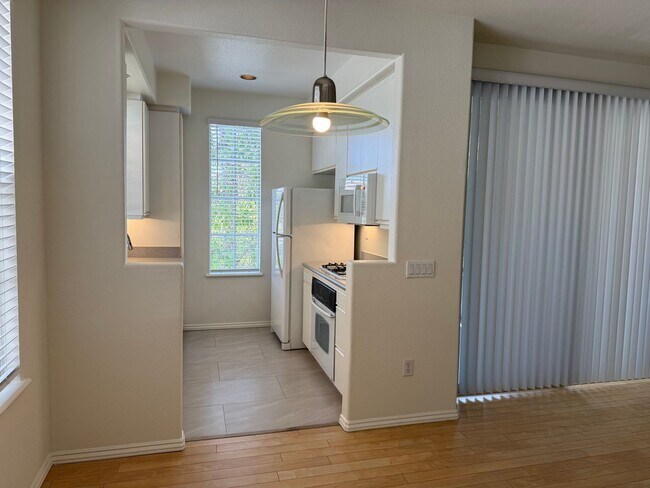 Foto del edificio - 3601 Bernwood Pl