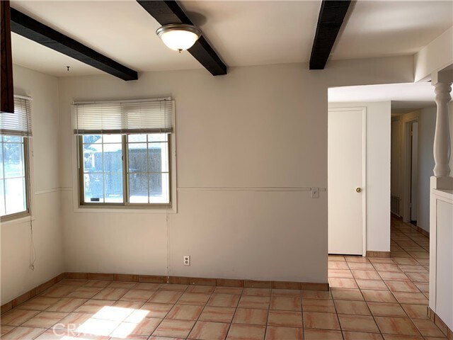 Building Photo - 2282 E 17th St