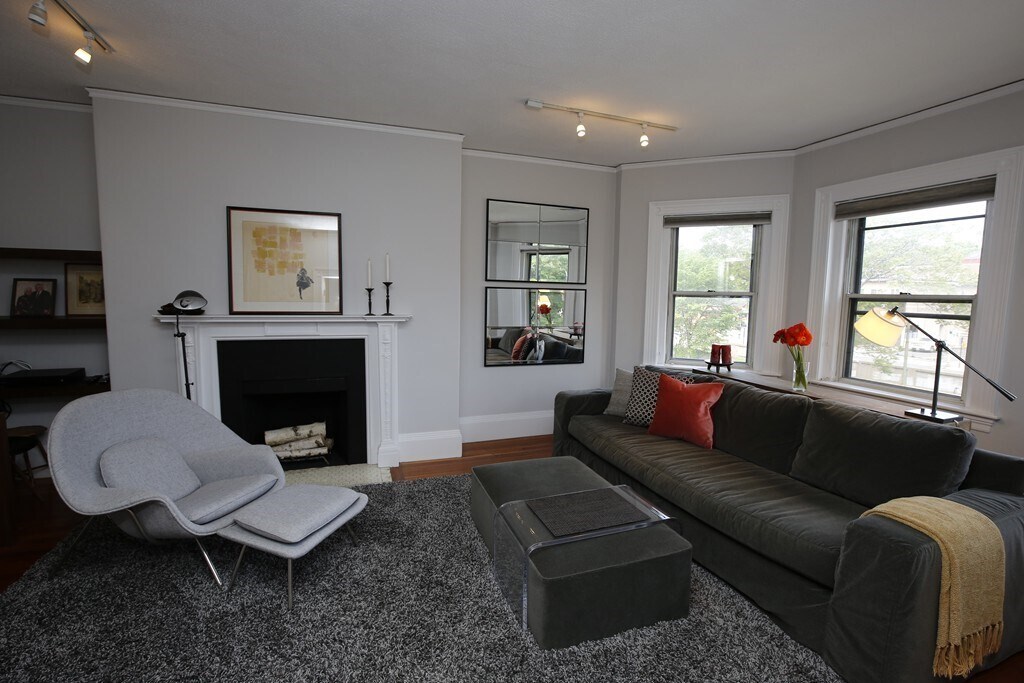 Foto principal - 919 Beacon St