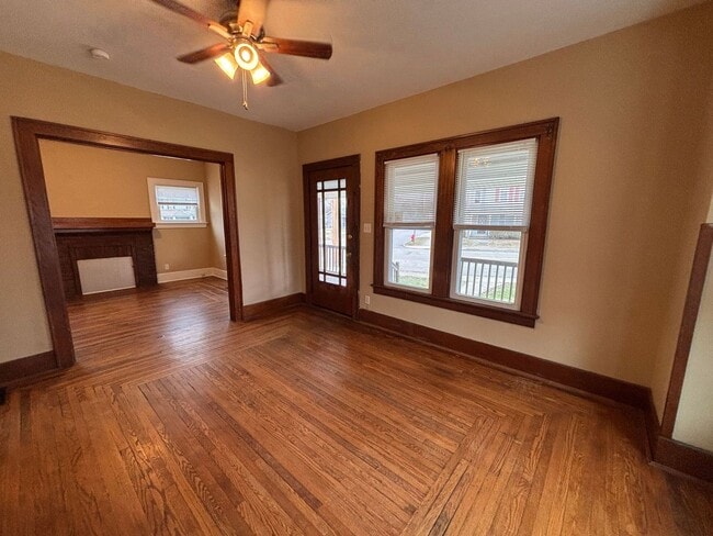 Building Photo - 1806 Tytus Ave
