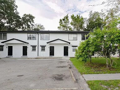 Building Photo - 4251 SW 21st Pl