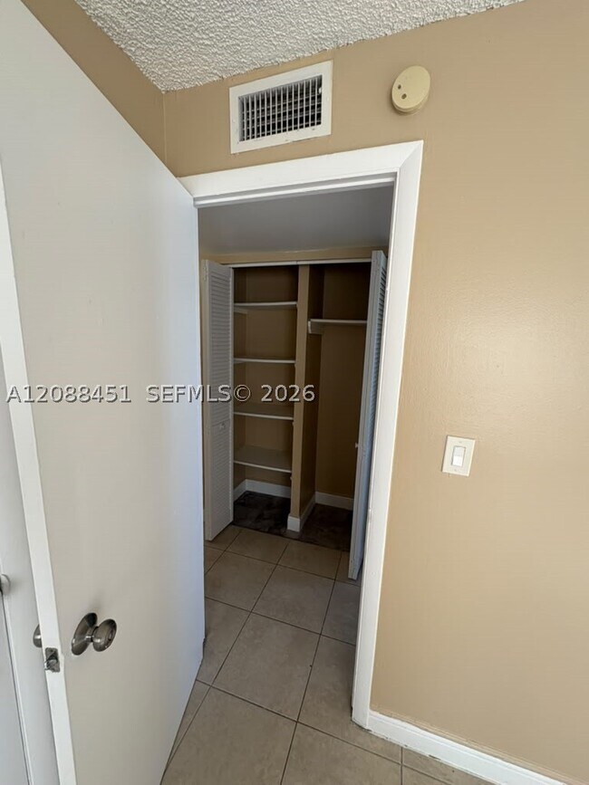 Building Photo - 488 NW 165th St
