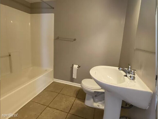 Building Photo - 3 br, 2 bath House - 1605 Porter Ave
