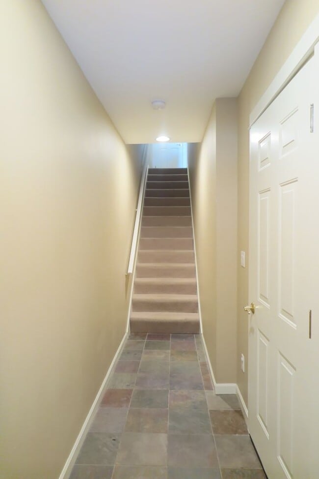 Photo - Discover easy living at Forest Heights 2b/2ba Townhome!