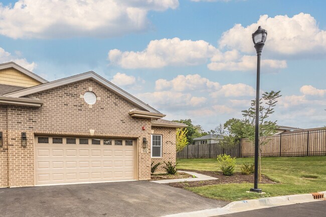 Foto del edificio - 532 N Woodland Ct