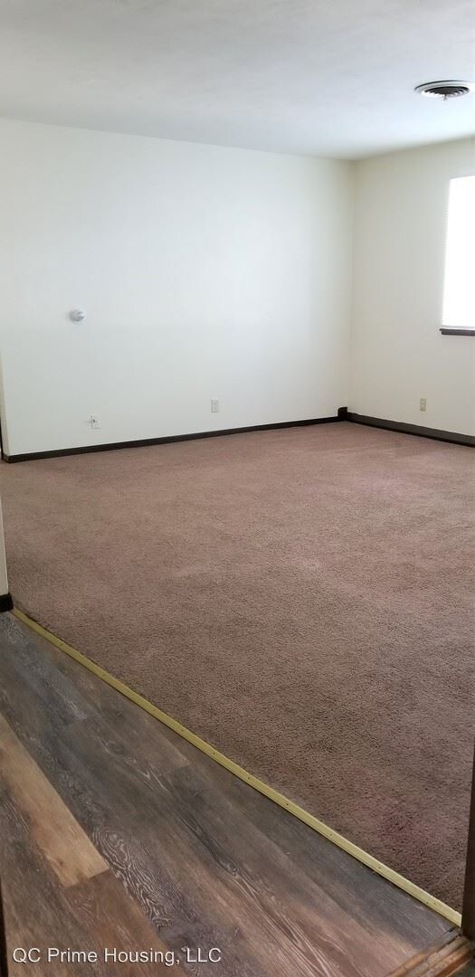 Foto del edificio - 1634 W 42nd St