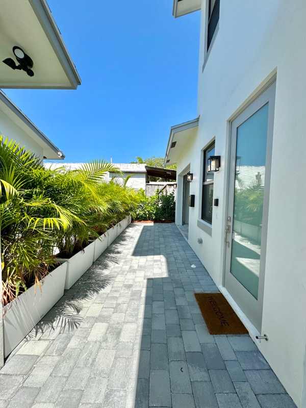 Photo - 438 Monroe Dr House