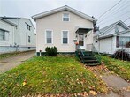 Primary Photo - 3518 Maple St