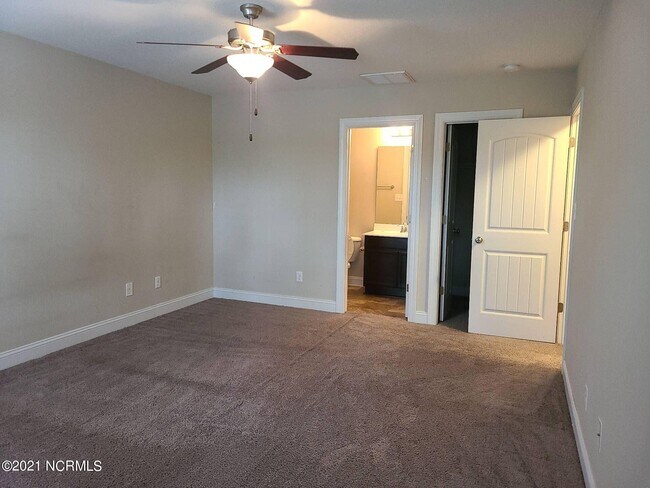 Foto del edificio - 209 E Murrow Ln