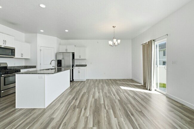Foto del edificio - 506 S Highpoint Dr