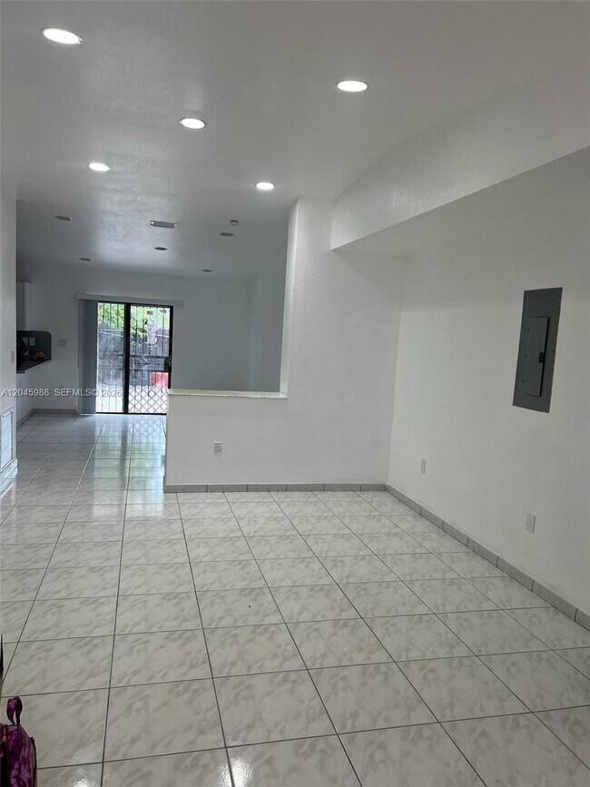 Building Photo - 11461 SW 193rd St