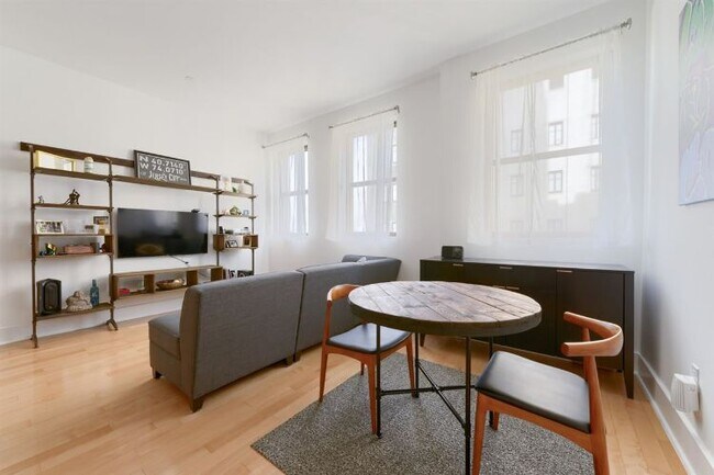 Foto del edificio - 4 Beacon Way