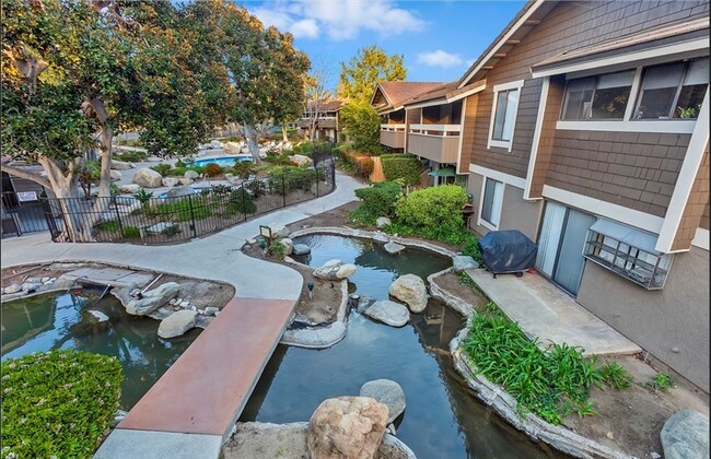 Foto del edificio - 198 Springview