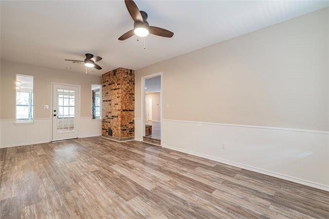Building Photo - 308 Sandy Ln