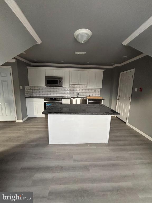 Foto del edificio - 2025 N 62nd St