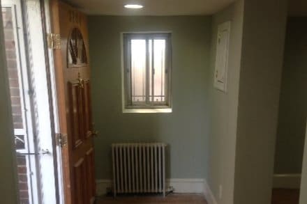 Entryway - 3204 22nd St NE
