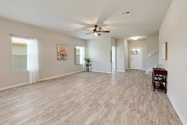 Building Photo - 460 Galway Bay Ln