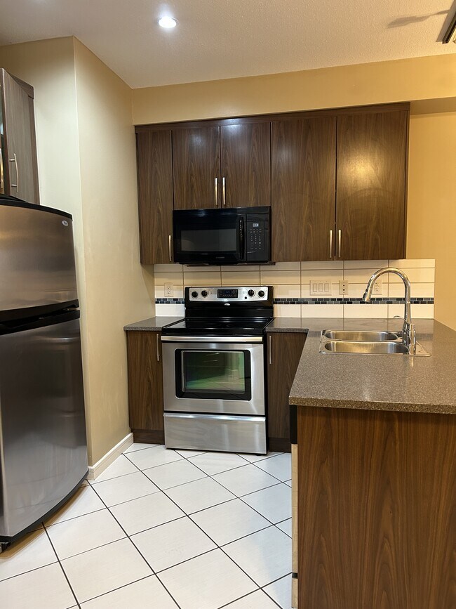 Photo du bâtiment - 45585-45585 Keith Wilson Rd