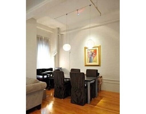 Building Photo - 42 Chauncy St