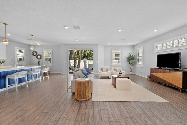 Foto del edificio - 5834 S MacDill Ave