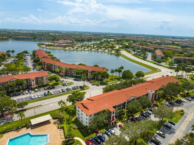 Foto del edificio - 1000 SW 128th Terrace