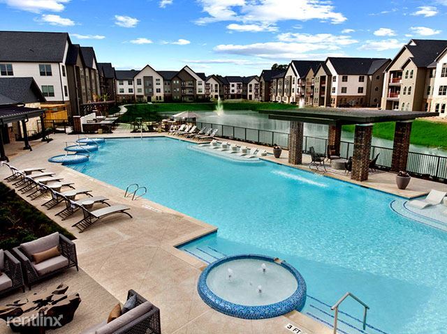 Foto principal - 17571 W Lake Houston Pkwy