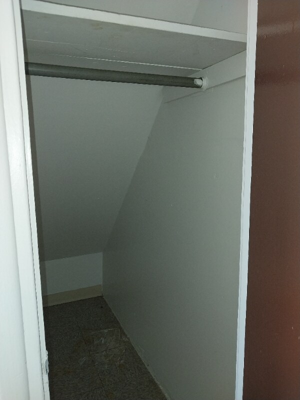 Building Photo - 4 Columbine Ct