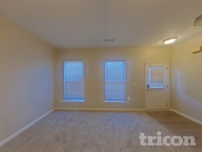 Foto del edificio - 3816 Shenfield Dr