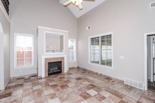 Foto del edificio - 12254 Longleaf Oak Trail