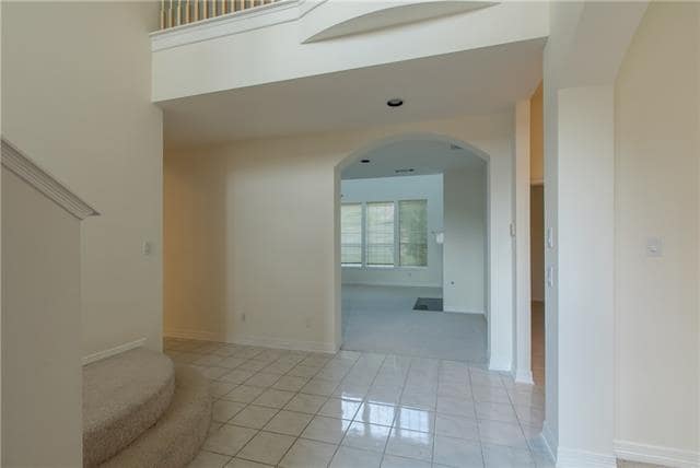 Building Photo - 712 Sunkist Ln