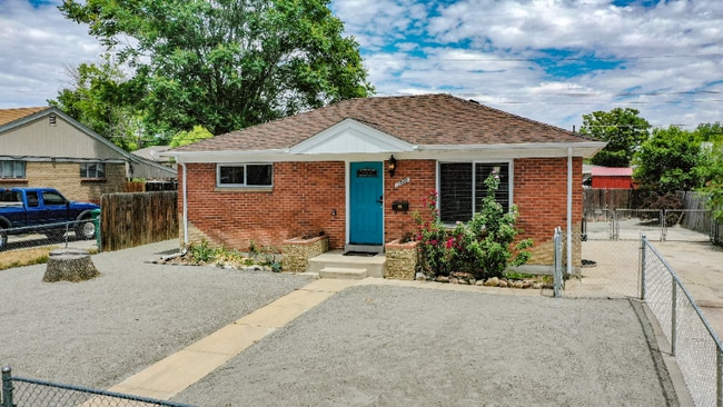 Photo - 7020 Avrum Dr House