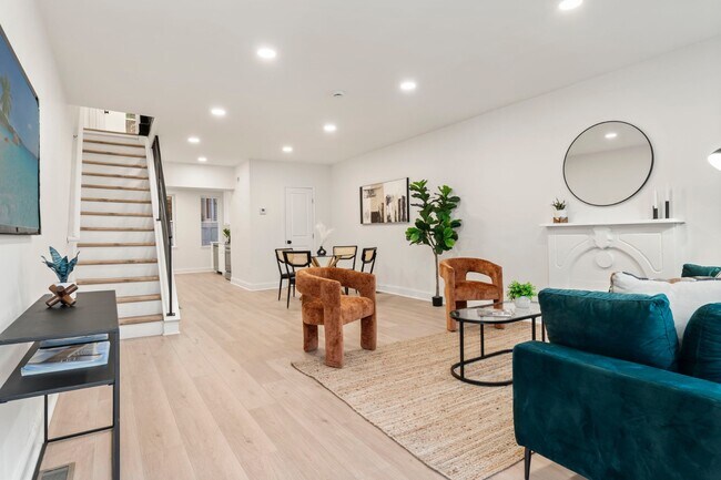 Foto del edificio - 1638 Latona St