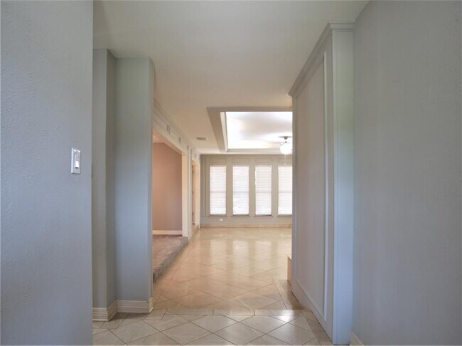 Foto del edificio - 6311 Crested Butte Dr