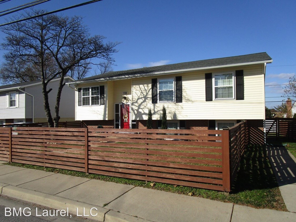 Primary Photo - 4 br, 3 bath House - 110 Point Pleasant Road