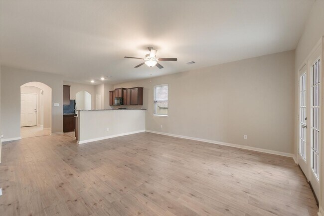 Foto del edificio - Beautiful Texas City Home in Seacrest Subdivsion