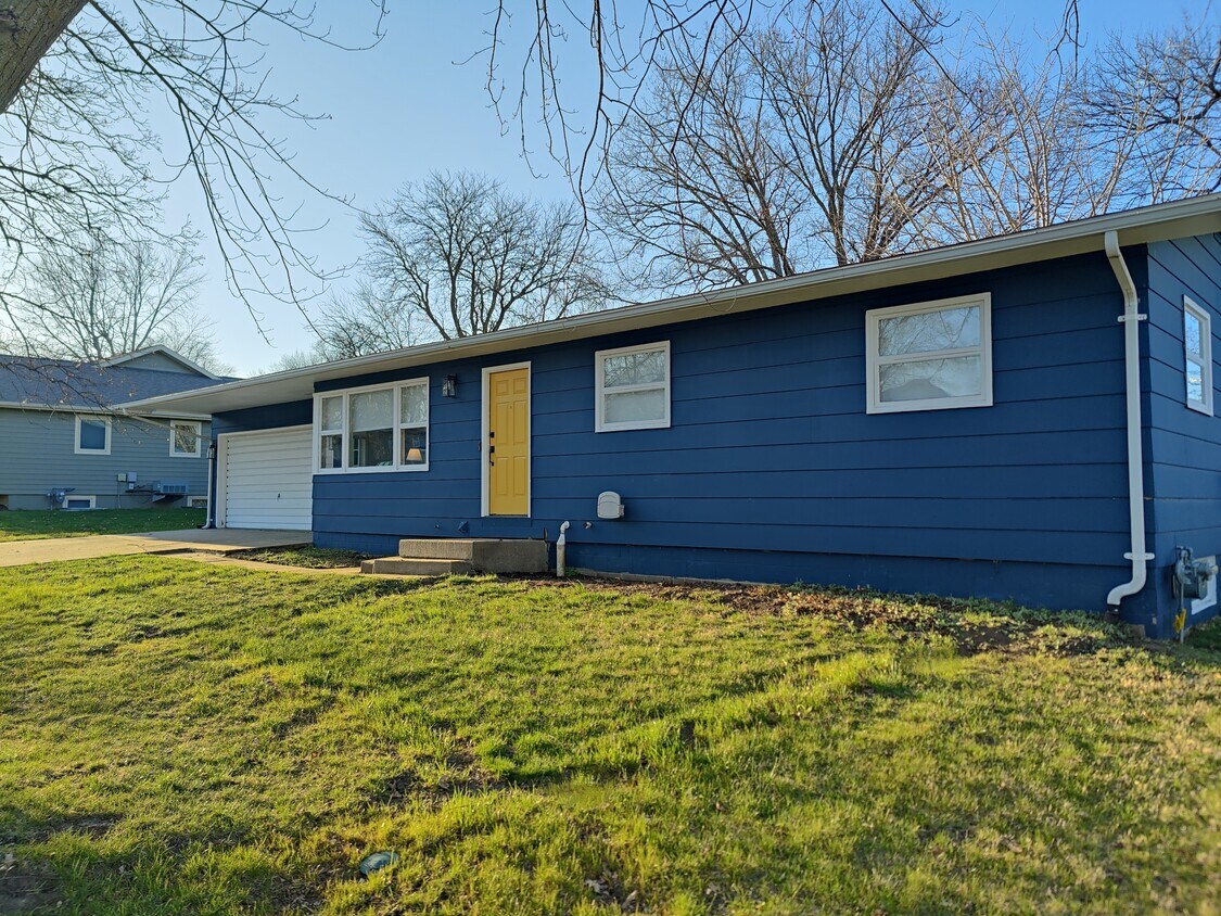 Foto principal - 502 Spruce Dr