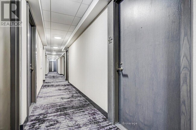 Photo du bâtiment - 9 Mabelle Ave