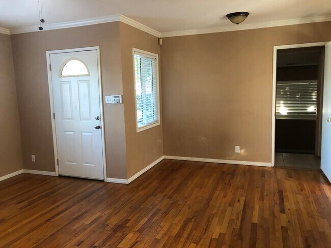 Front entrance - 5775 Bertrand Ave