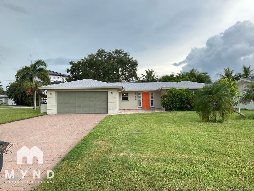 Foto principal - 10100 Paradise Blvd