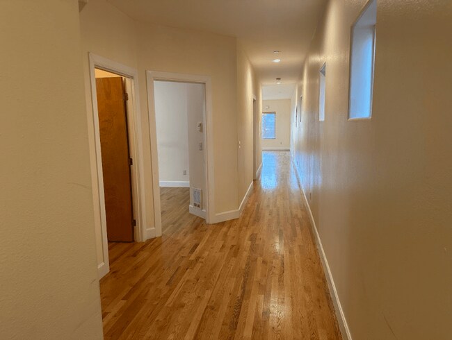 Photo - 916 13th Avenue Apartment