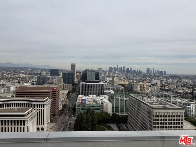 Foto del edificio - 3810 Wilshire Blvd