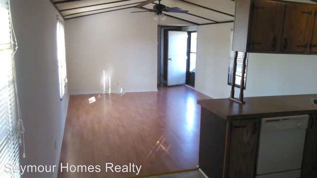 Building Photo - 2 br, 2 bath House - 1179 Saulston Road