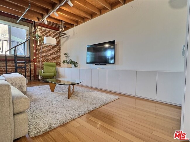 Foto del edificio - 500 Molino St