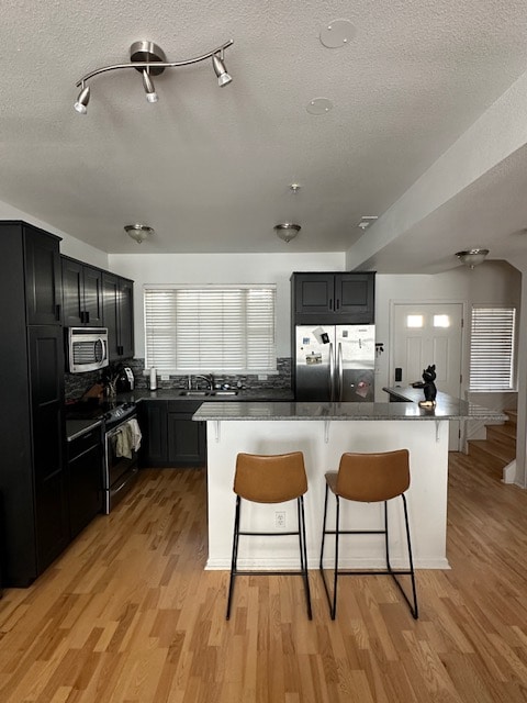 Building Photo - 3025 Umatilla St